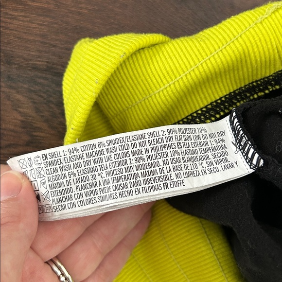 Forever 21 Workout Shorts | Forever 21 Shorts | Black Shorts - Picture 4 of 4